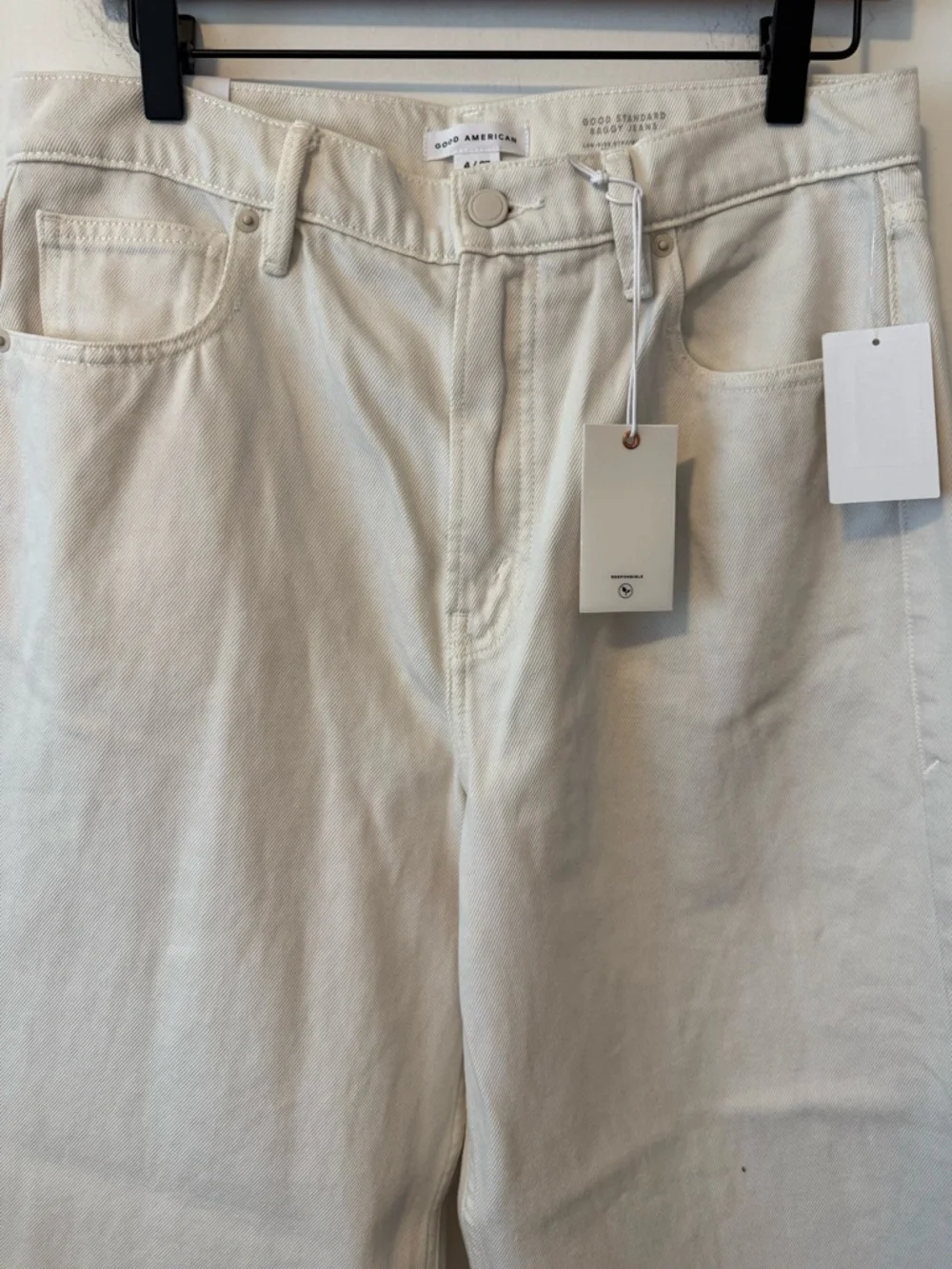 NWT Good American Cream Good Standard Baggy Jeans Size 27 / 4